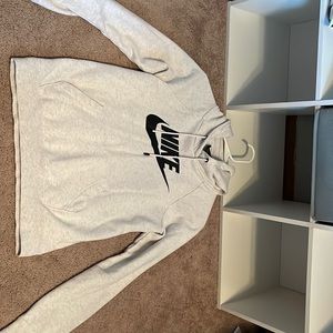Light crew Nike hoodie